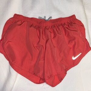 Salmon Nike running short
